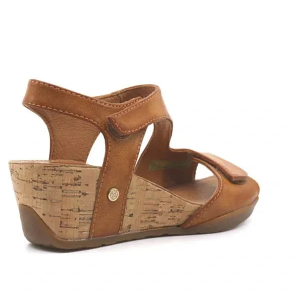 BUSSOLA -NORMA CUOIO - WOMENS SIZE 39 gently used - Picture 3 of 4